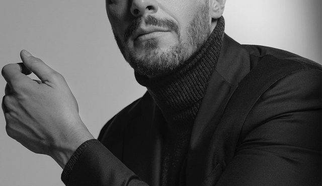 Sławek Uniatowski w Old Garden