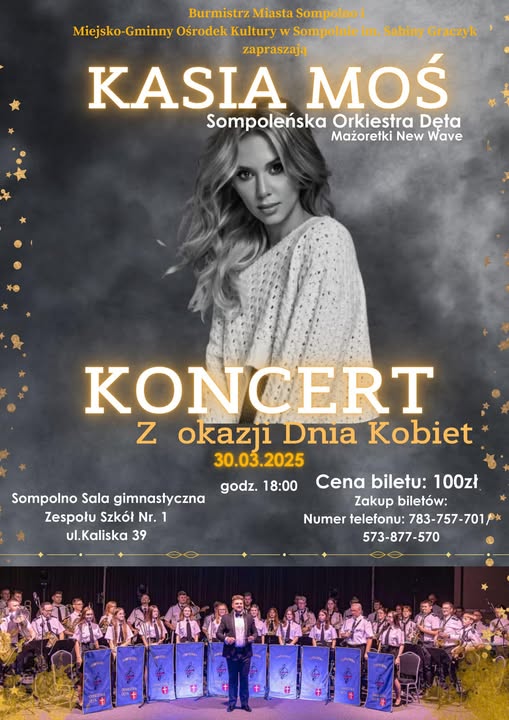 Kasia Moś z Sompoleńską Orkiestrą Dętą