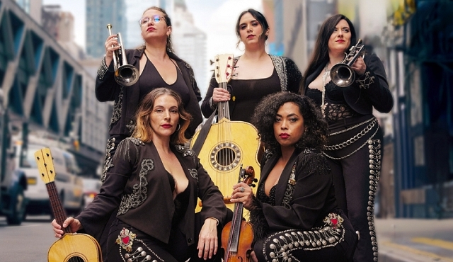 Flor de Toloache- meksykańska energia w Konińskim Centrum Kultury