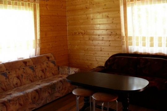 Pole campingowo-namiotowe LETNIK