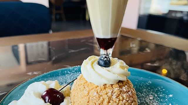 Epicka cafe & cocktail bar